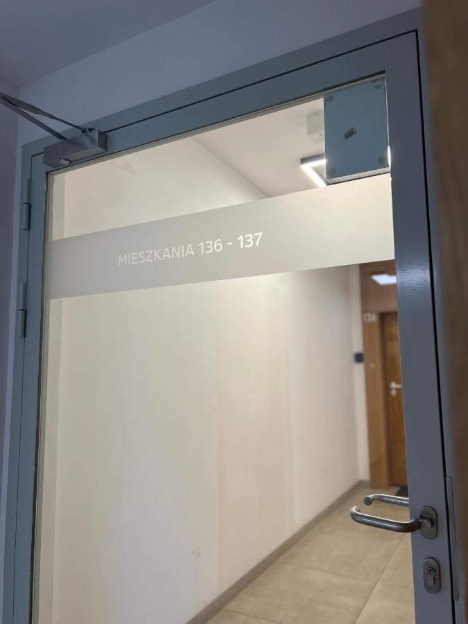 Ferienwohnung Wiatraczna 136 Warschau Exterior foto